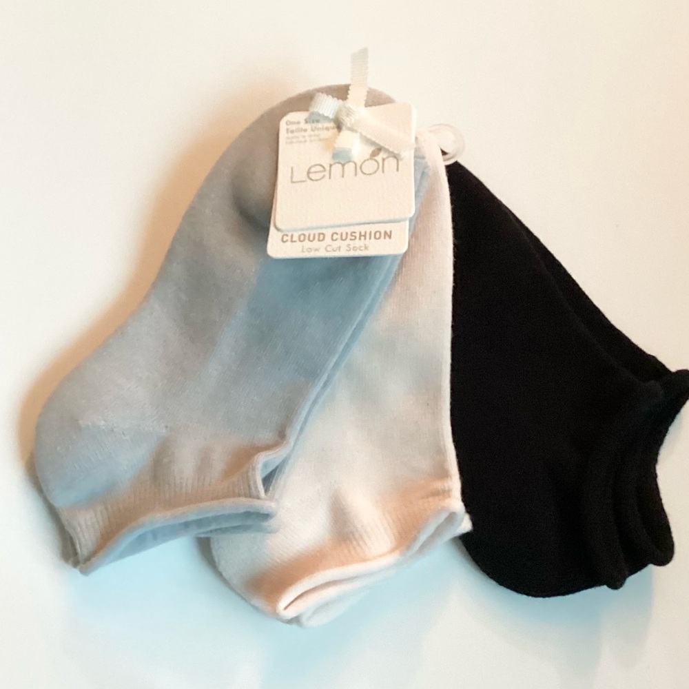 Lemon Cloud Cushion Low Cut Socks NWT - Picture 2 of 3